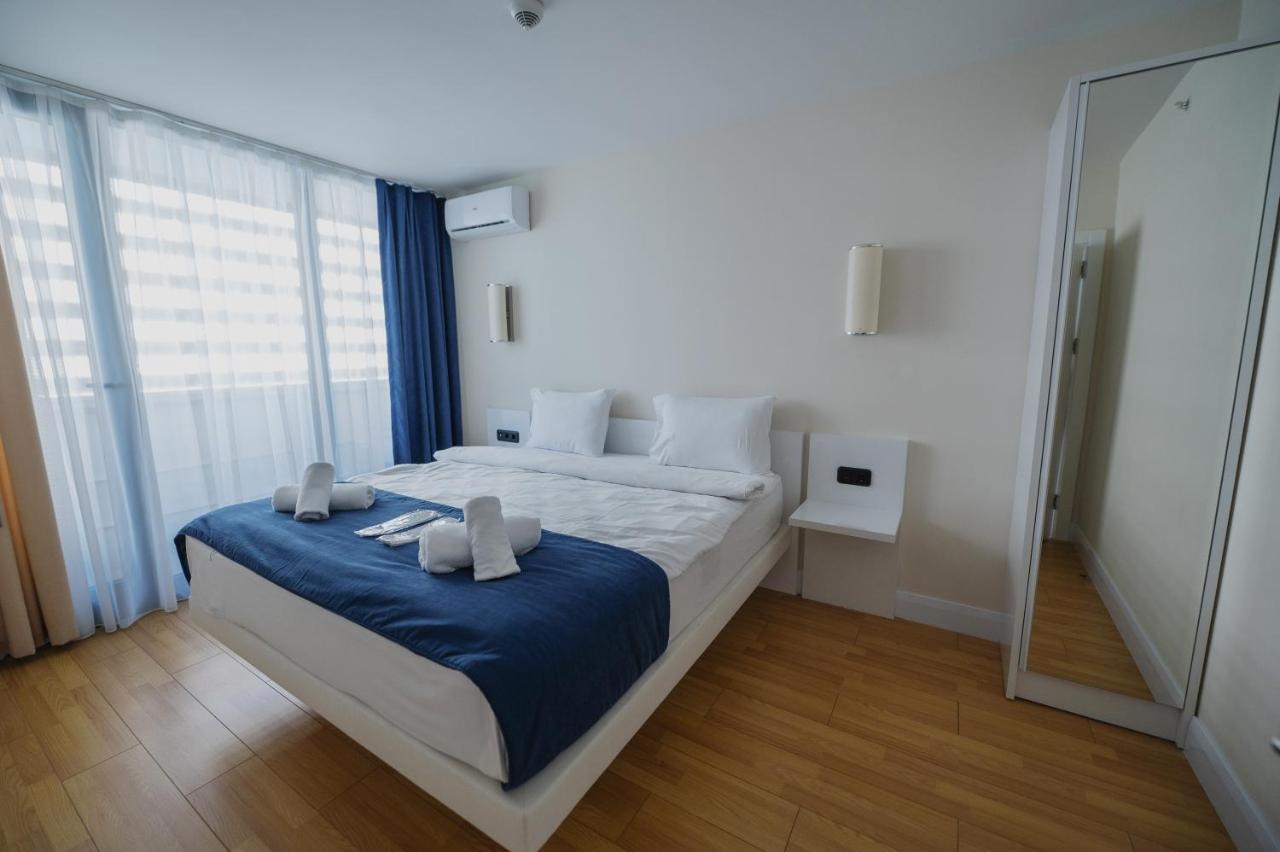 Blue Orbi City Hotel Батумі Екстер'єр фото